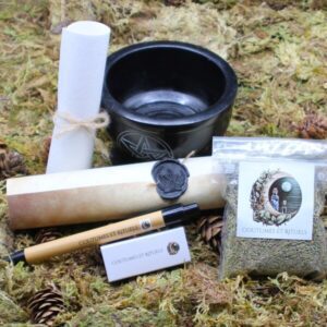 Ce rituel de bannissement permet de renforcer la protection énergétique, en bannissant toute perturbation ou influence malveillante de votre environnement.