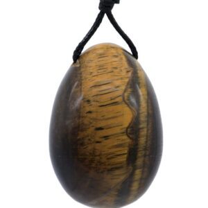 Œuf de Yoni en Œil de Tigre 4,5 cm. Tonifie le périnée, favorise la confiance en soi et protège des énergies négatives. Bien-être féminin au quotidien.