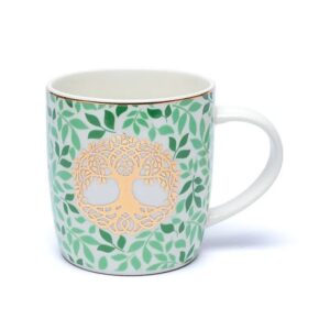 Détail du design Arbre de Vie sur tasse Bone China, symbolisant équilibre, croissance et sérénité.